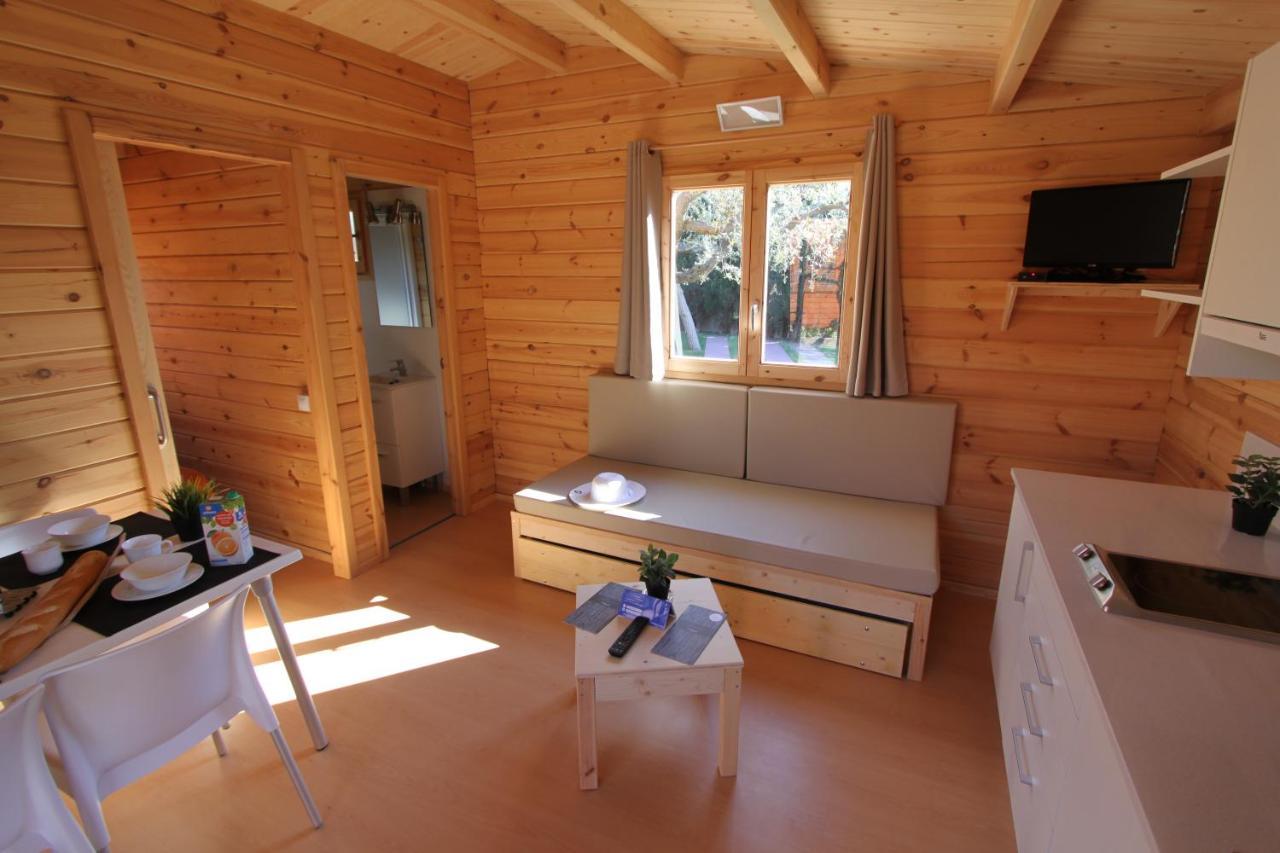 One-Bedroom Bungalow